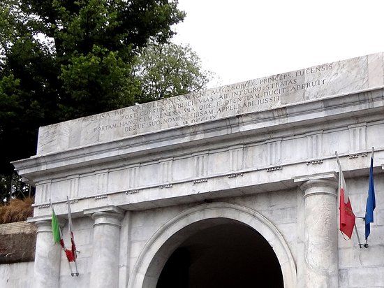 Porta Elisa
