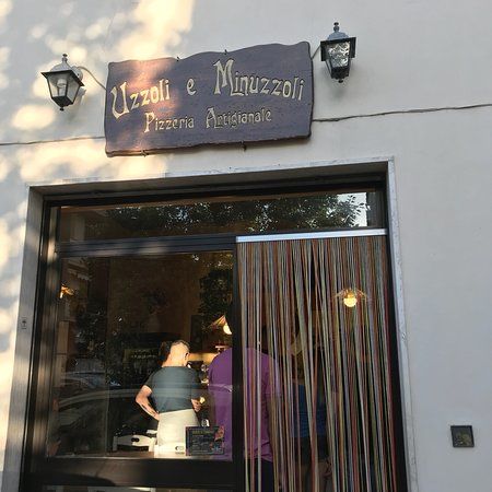 Uzzoli e minuzzoli
