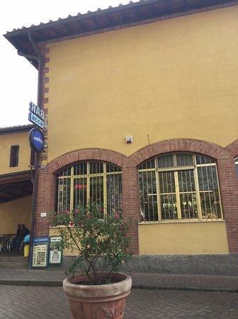 Bar H Ponte D'Arbia