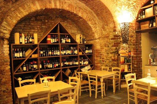 Enoteca Castagnetana