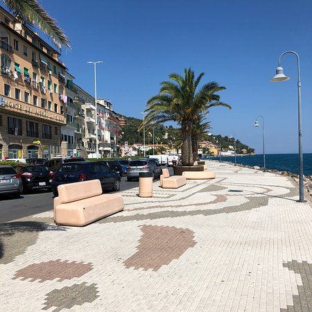 Monumento ai Caduti del Mare