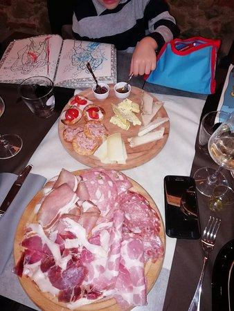 La Mesticheria Wine Pizza Gourmet