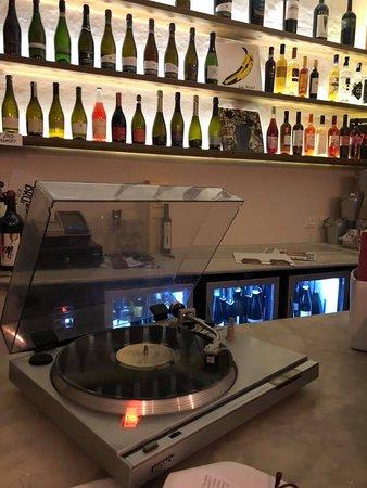 Vineria Sonora