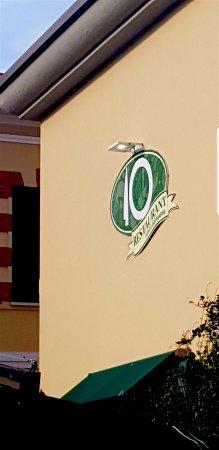 10 Resturant