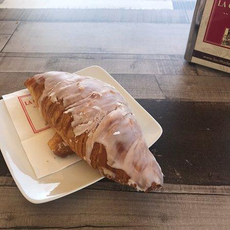 Lorenzo Pasticceria & Caffe