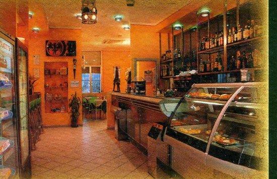 London Bar Gelateria