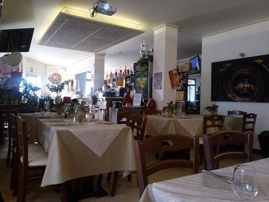Pape Nero "Ristorante & LiveBar"