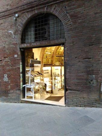 La Nuova Pasticceria
