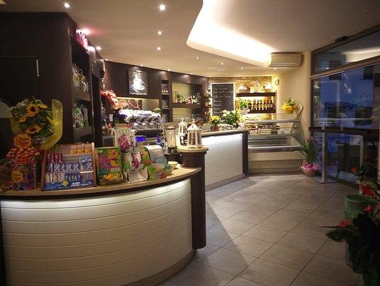 Eli Coffee & Wine