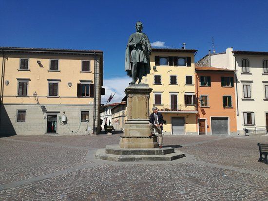 Statua di Giotto