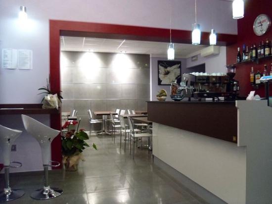 Akropolis Pizzeria