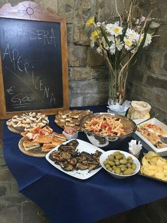 Bar Caffe Gelateria Tanta Roba