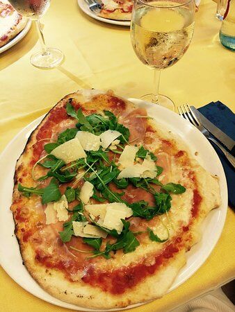 La Pizzateca